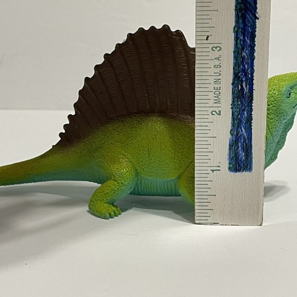 Vtg Greenbrier International Inc Dinosaur Toy - Dimetrodon - 6" long - Picture 3 of 5
